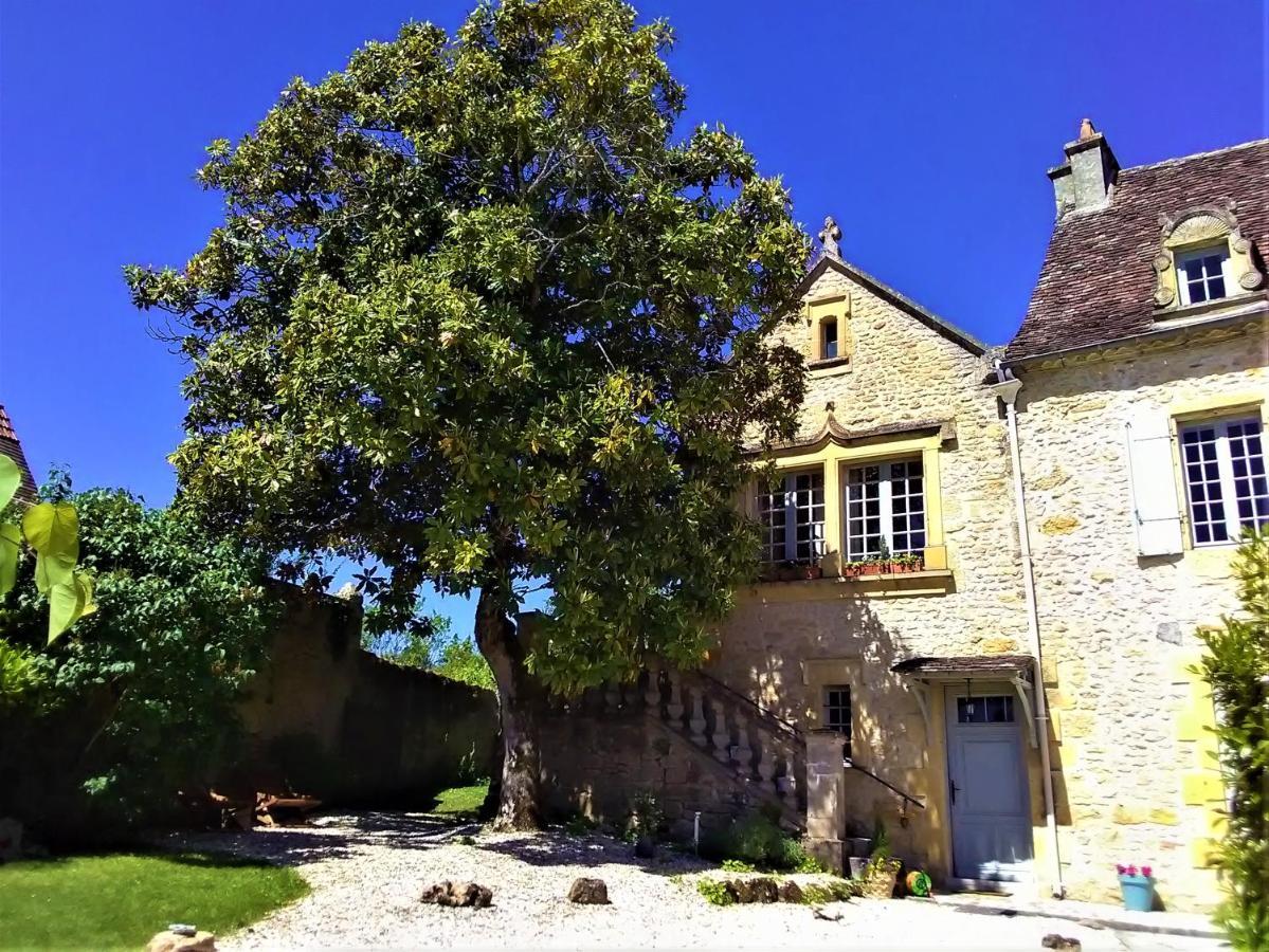 Rue du Château Lalinde Extérieur photo